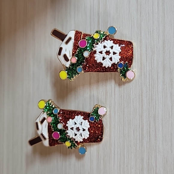 HOLIDAY COCOA EARRINGS - Picture 4 of 6